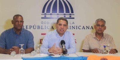 Ministerio de Deportes anuncia los Juegos Municipales Pueblo Viejo de Azua