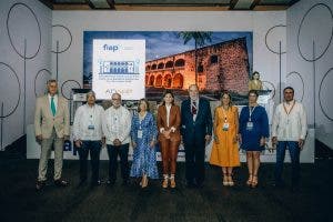 Vicepresidenta inaugura XIX Seminario Internacional FIAP sobre sistemas pensiones