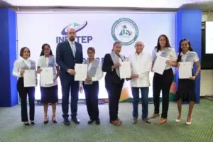 INFOTEP y UTESA certifican a 239 participantes