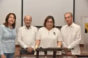 Donan al Museo de la Resistencia fusil utilizado por Delio Gómez Ochoa en la gesta del 59