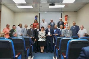 Presidente Abinader encabeza inauguración novena Feria del Libro de la Historia Dominicana