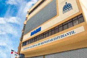 Respaldan decisión de INABIE de reducir el azúcar en alimento escolar