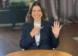 Margarita Cedeño votará en la escuela Santa Teresa de Jesús