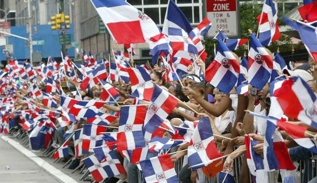 Dominicanos en NYC: “Es una esperanza los planes de modificar Ley del Registro EUA”
