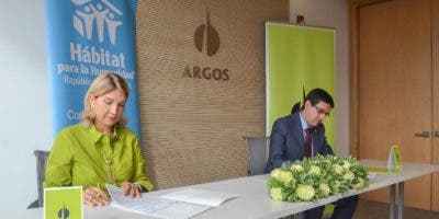 Argos y Hábitat Dominicana vuelven a unir esfuerzos a favor de las familias de Nigua con el programa Hogares Saludables 