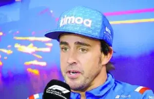 Alonso quiere a Verstappen para correr Lemans