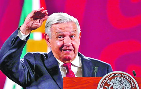 Andrés Manuel lópez Obrador plantea que haya consenso. Andrés Manuel lópez Obrador plantea que haya consenso.