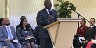 Adventistas exhiben logros en salud y educación
