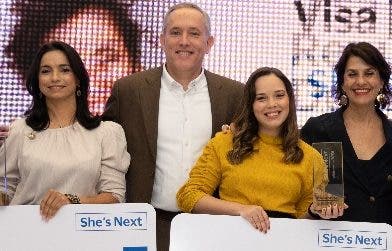 Visa reconoce cinco emprendedoras de RD