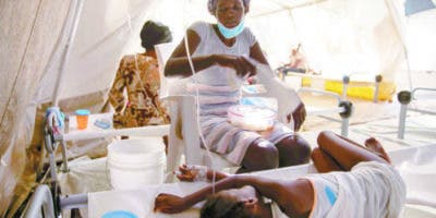 La OMS advierte que brotes de cólera amenazan a mil millones de personas