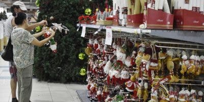 Las familias dominicanas se alistan para celebrar  Navidad