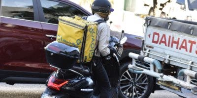 Plataformas no tienen a deliveris como empleados