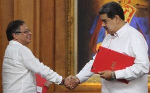 Maduro vaticina la paz para Colombia