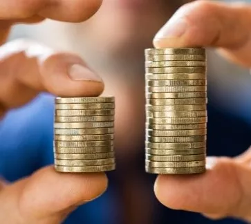 País carece de una ley específica de contratación.