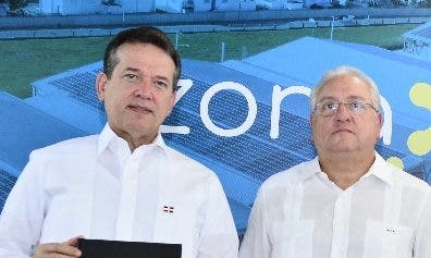 Firman concesión proyecto ZonaXol