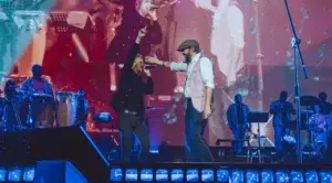 Juan Luis Guerra y 440 abarrota estadio en Colombia