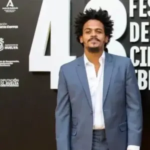 Ramón Emilio Candelario dedica el Colón de mejor actor al pueblo haitiano