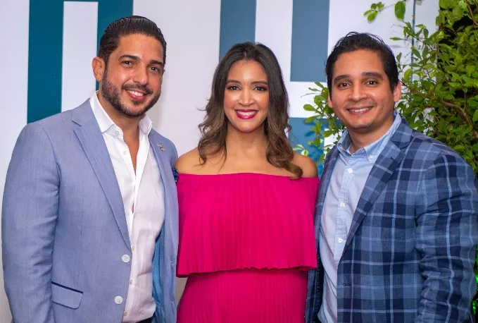 César Santana, Luz Sarmiento y José Sarmiento. César Santana, Luz Sarmiento y José Sarmiento.
