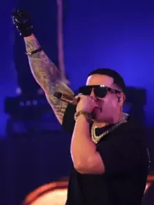 Daddy Yankee se despide de RD, dándole gracias por todo el apoyo