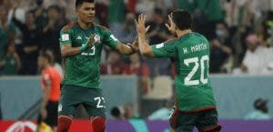 México es eliminado, aunque ganó por 2-1