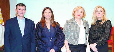 Los Premios a la Oratoria ‘Alejandro Farach Cruz’