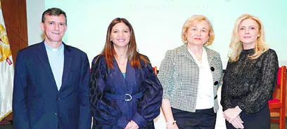 Jorge William Hernández, Odile Camilo, Matilde Cruz de Farach y Carmen Olavarrieta. Jorge William Hernández, Odile Camilo, Matilde Cruz de Farach y Carmen Olavarrieta.