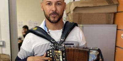 Erick Roríguez, creador del primer acordeón dominicano