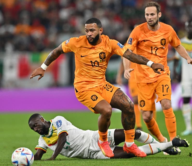 Holanda impone su autoridad ante selección  Senegal