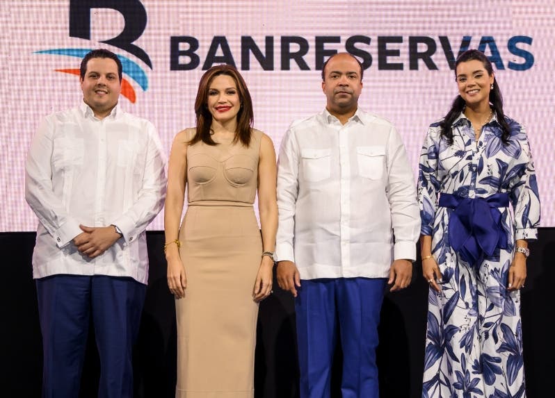 Banreservas y MIO firman alianza a favor de la inclusión financiera