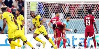Valencia guía Ecuador a victoria sobre Qatar