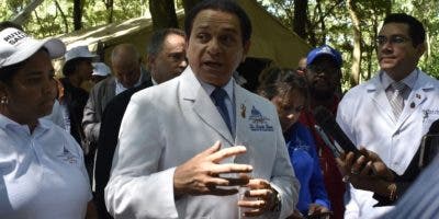 “No hay brotes por lluvias”, dice ministro Salud