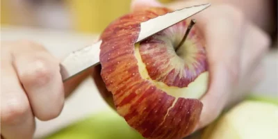 ¿Es mejor comer las frutas y verduras con o sin la piel?