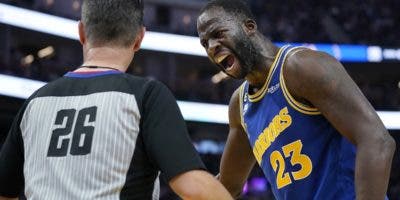 Draymond Green vuelve a competir con los Warriors tras su suspensión