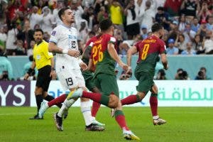 2-0- Dos goles de Bruno Fernandes clasifican a Portugal