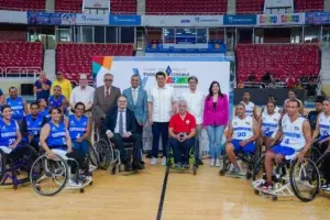 Inauguran V Cumbre Iberoamericana de Turismo Accesible con juego de baloncesto inclusivo