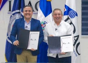 Firman acuerdo para mejorar condiciones de seguridad en puertos y aeropuertos