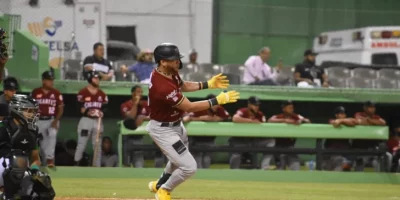 Sirí y Alberto se visten de héroe en victoria de Gigantes sobre las Estrellas