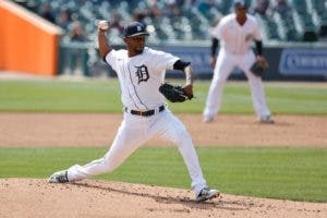 Padres ofrecen contrato de ligas menores al lanzador Julio Teherán