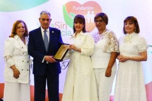 Fundación Vida Sin Violencia celebra desayuno