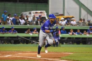 Ramón Hernández decide con jonrón en el noveno, Licey vence a Estrellas