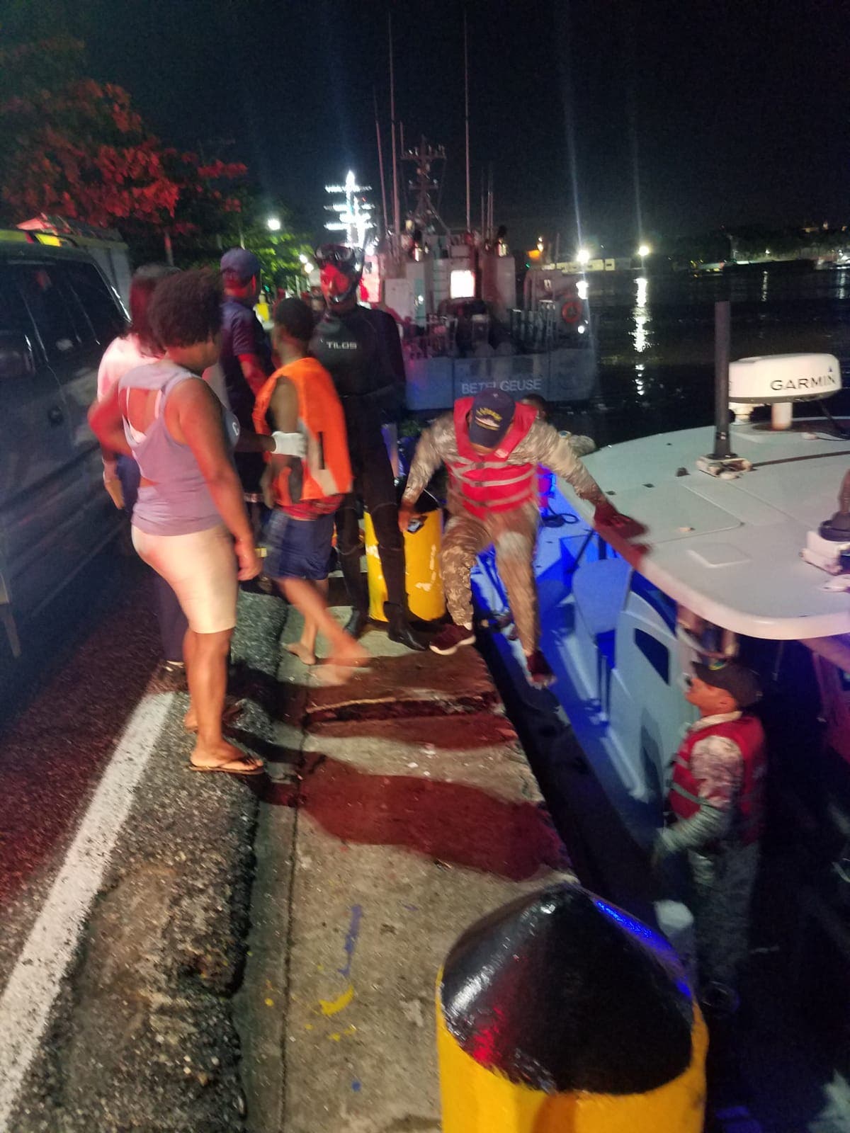 Bomberos de Santo Domingo Este rescatan a tres menores en hechos separados