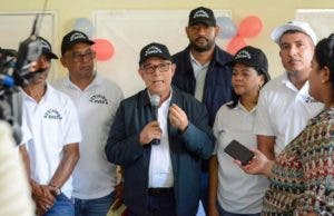 DGDC realiza operativo médico y jornada fumigación en Yabonico, San Juan