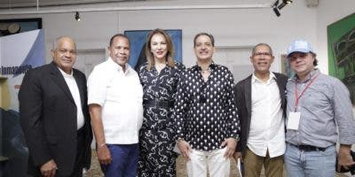 Ministra Germán encabeza acto de inauguración de exposición en homenaje a Danilo de los Santos