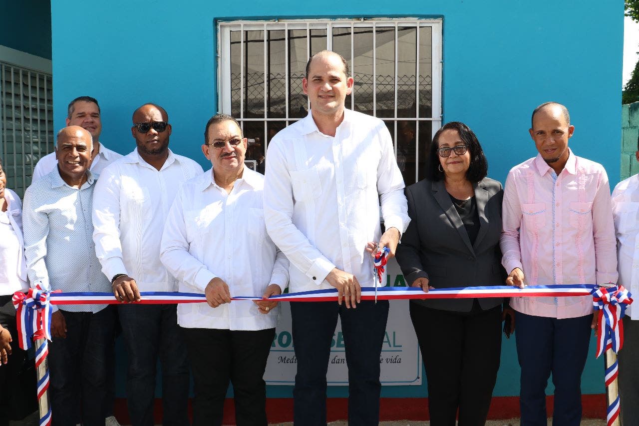 PROMESE/CAL inaugura 4 Farmacias del Pueblo en distintas comunidades de región Este
