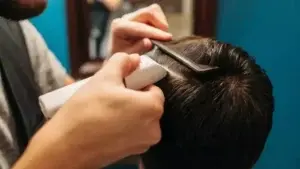 El error de afeitarse la cabeza para no quedarse calvo y otros mitos sobre la pérdida de cabello