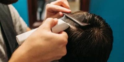El error de afeitarse la cabeza para no quedarse calvo y otros mitos sobre la pérdida de cabello