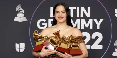 Rosalía gana el Latin Grammy a mejor álbum del año con “Motomami»