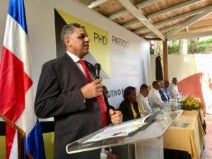 Presidente PHD dice construyen poderosa estructura política; inauguran nueva Casa Nacional