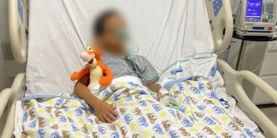 Padres de niño de 2 años solicitan ayuda para tratamiento médico