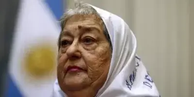 Muere Hebe de Bonafini, la líder de las Madres de Plaza de Mayo de Argentina